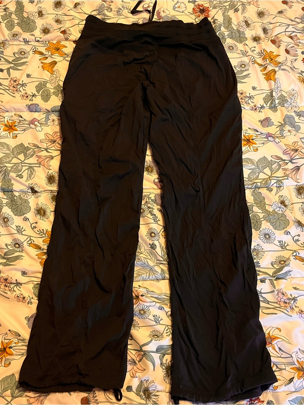 lululemon athletica Black Dance Studio Pants With Elastic Drawstring - Picture 3 of 3